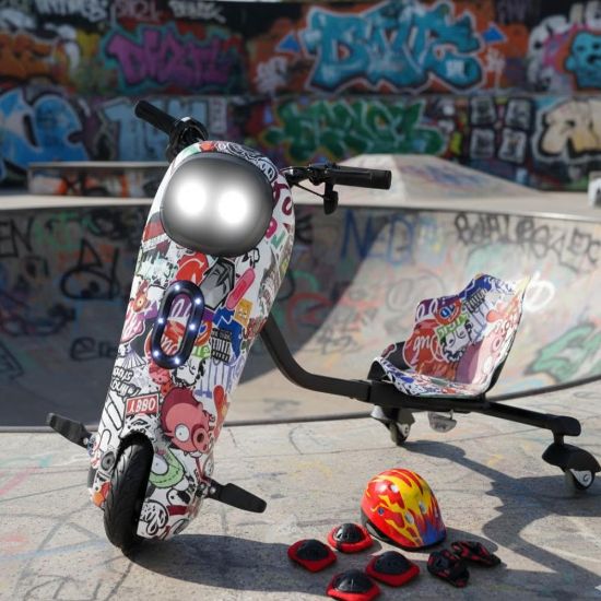 صورة سكوتر درفت 350W مع إضاءة LED وواقيات - انطلق بحماية وألوان لامعة